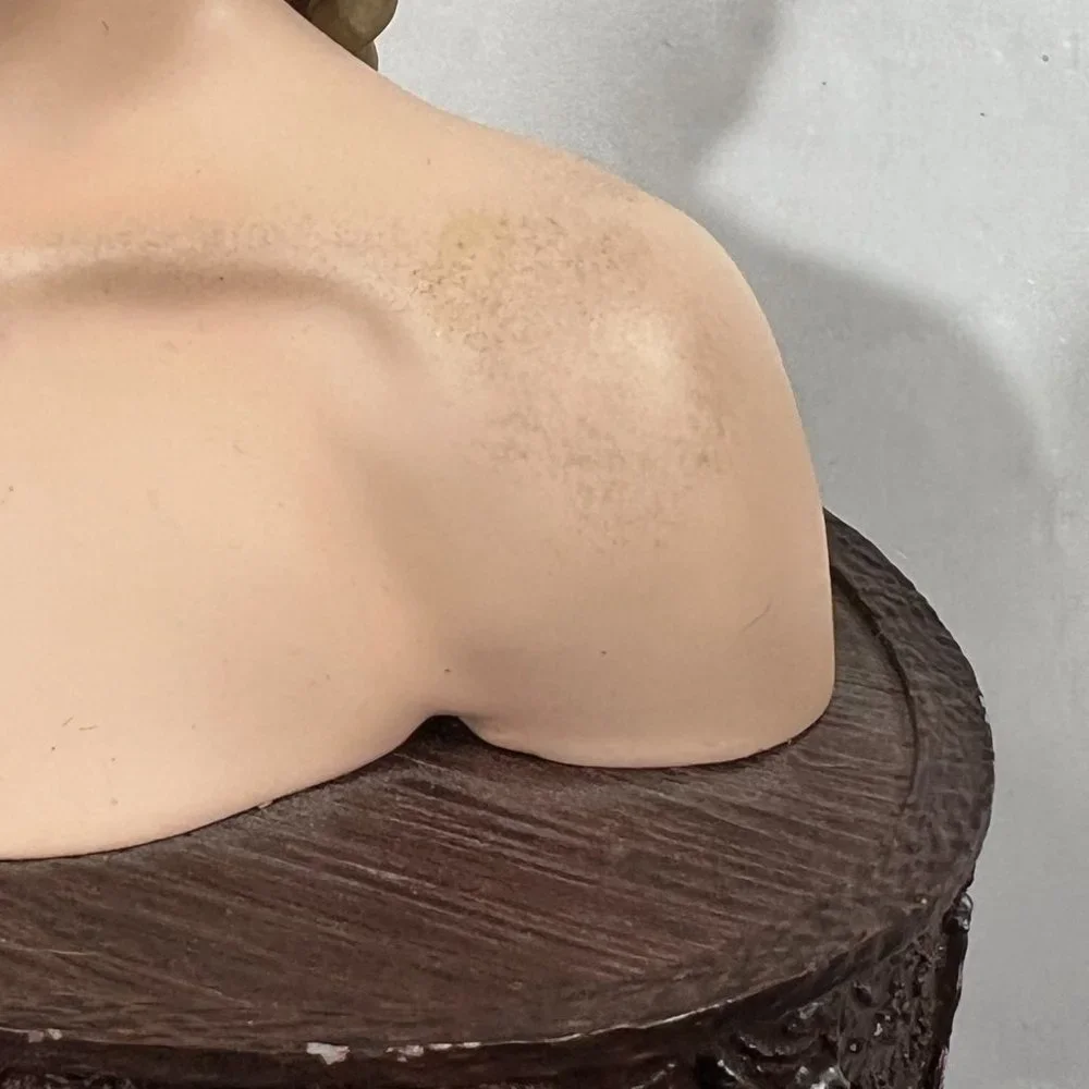 Gentle Giant Game Of Thrones Daenerys Bust 458/2000 Figure Statue Emilia Clarke